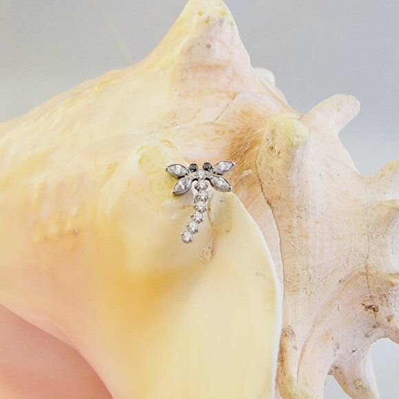 Dragonfly threadless G23 labret stud with clear gems 18G piercing jewelry - Picture 1 of 4